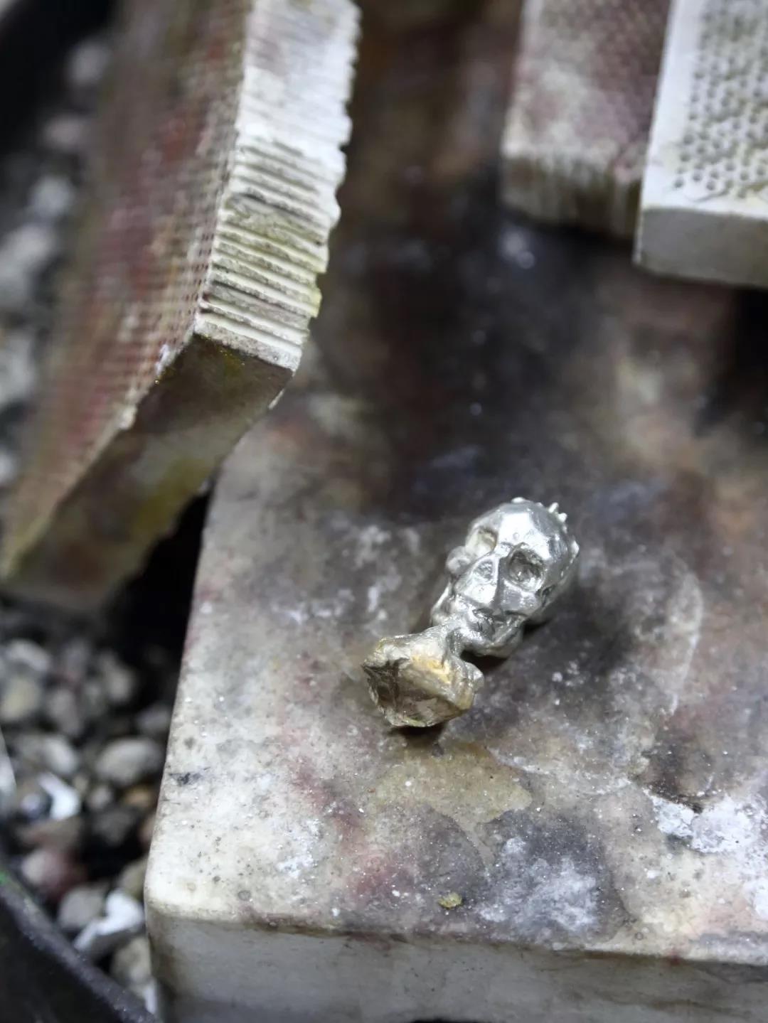 學員們都發揮了巧思，制作出專屬于自己的首飾物件