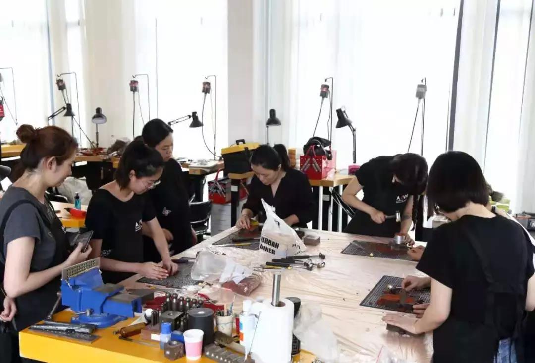 AIVA砂鑄工坊現場