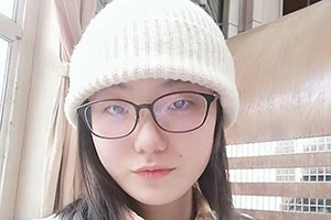 沒學過畫畫的我，大學選了首飾設計，然后......