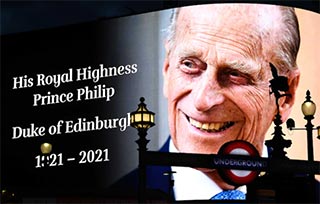 不只是女王的丈夫，菲利普親王的“藝術人生”終于被看到