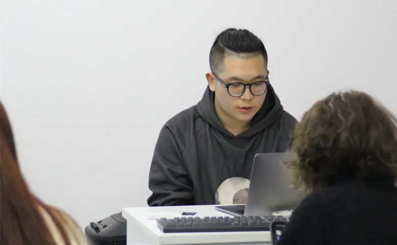 AIVA預科期末考現場